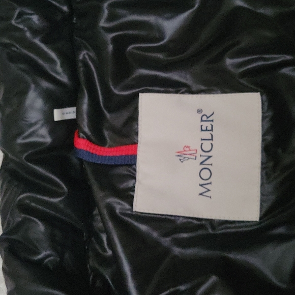 Moncler Ghany vest - Picture 4 of 6